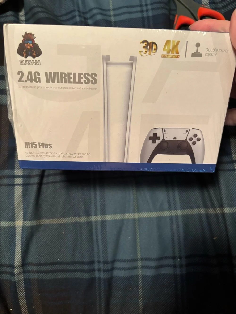 M15 Plus 2.4G Wireless Game Controller - White